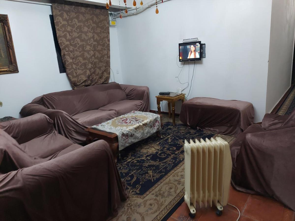 Al Moayad Apartment Near To Genina Mall, Abbas Al Akkad Kairo Eksteriør billede
