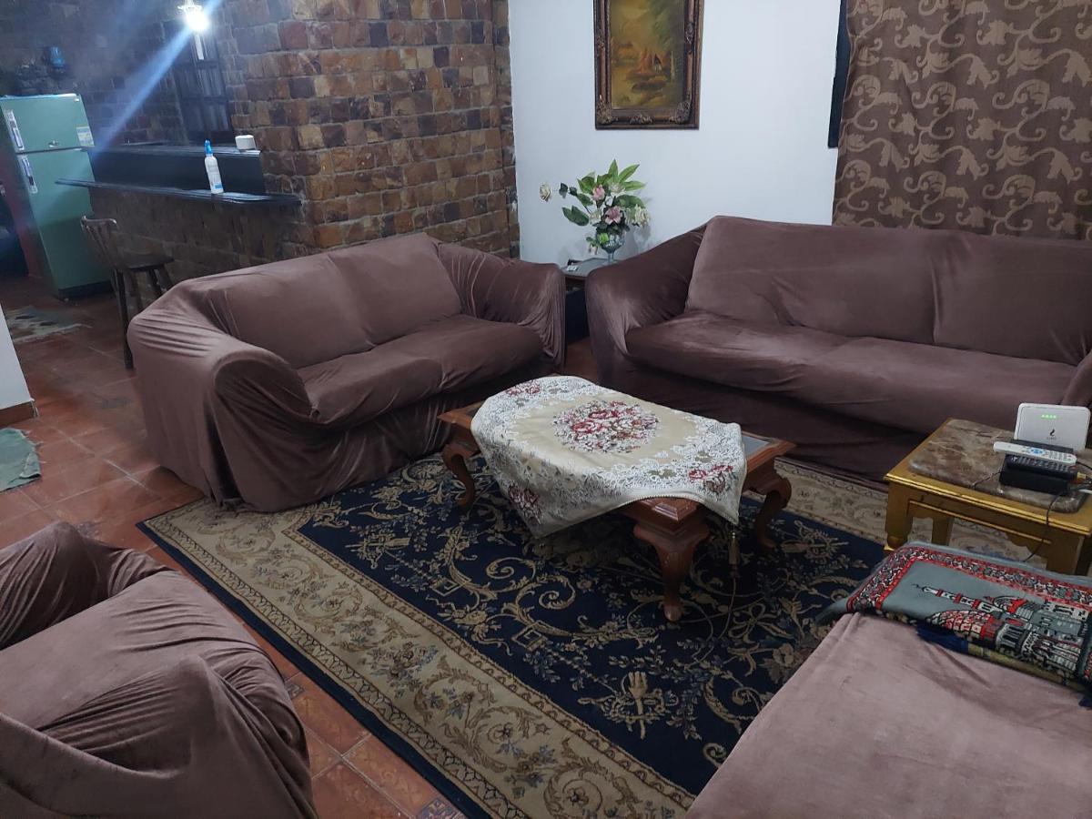 Al Moayad Apartment Near To Genina Mall, Abbas Al Akkad Kairo Eksteriør billede