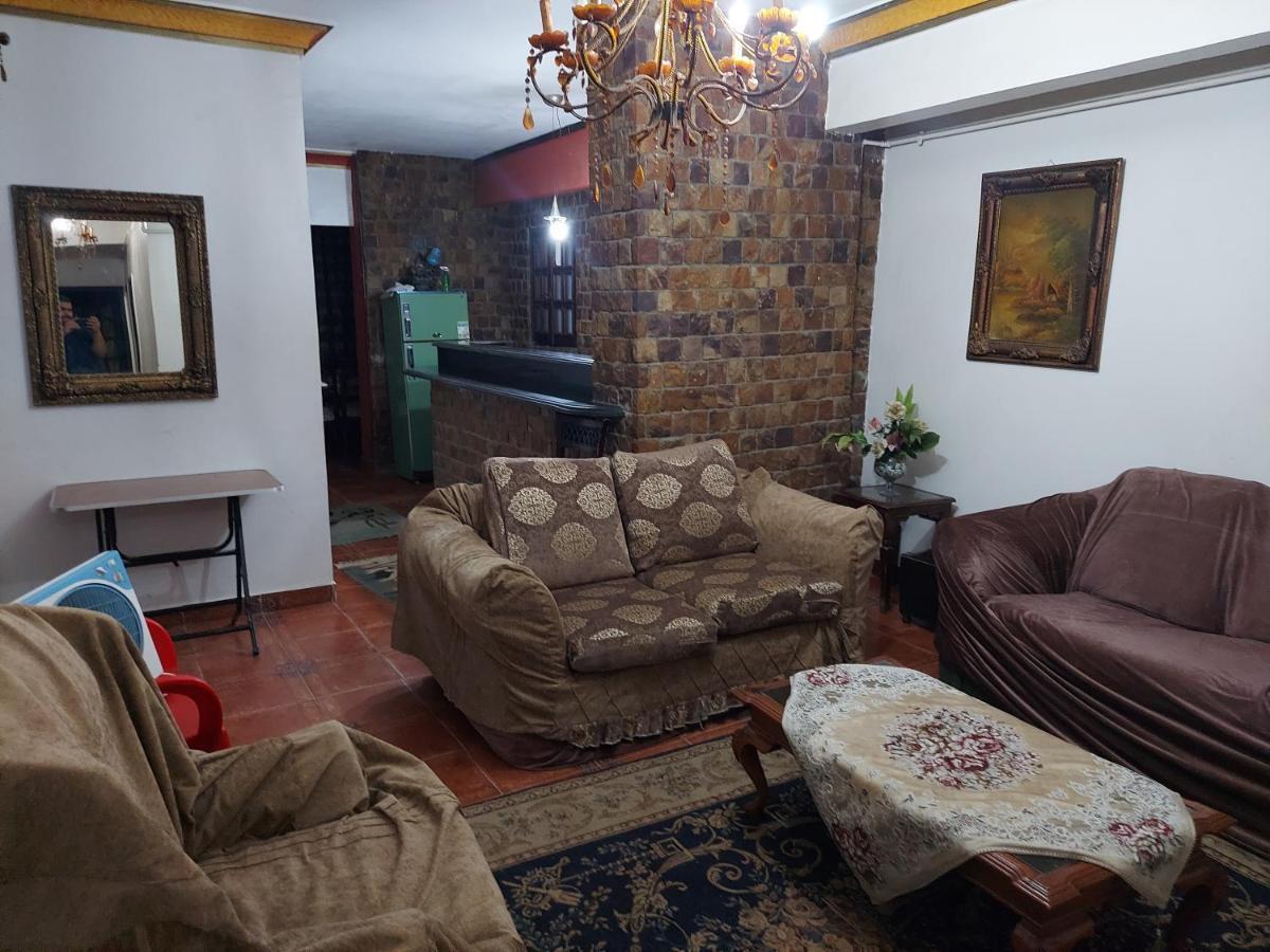 Al Moayad Apartment Near To Genina Mall, Abbas Al Akkad Kairo Eksteriør billede