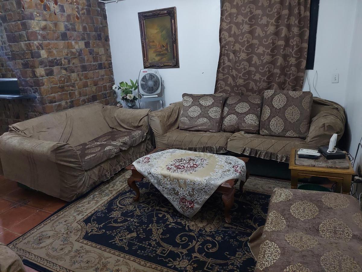 Al Moayad Apartment Near To Genina Mall, Abbas Al Akkad Kairo Eksteriør billede